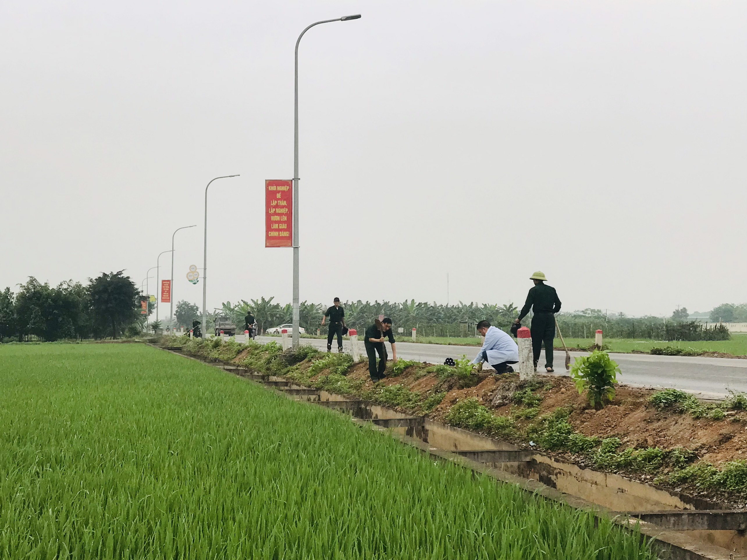 Hội Cựu chiến binh xã Xuân Đình triển khai và thực hiện mô hình “Đoạn đường CCB tự quản”